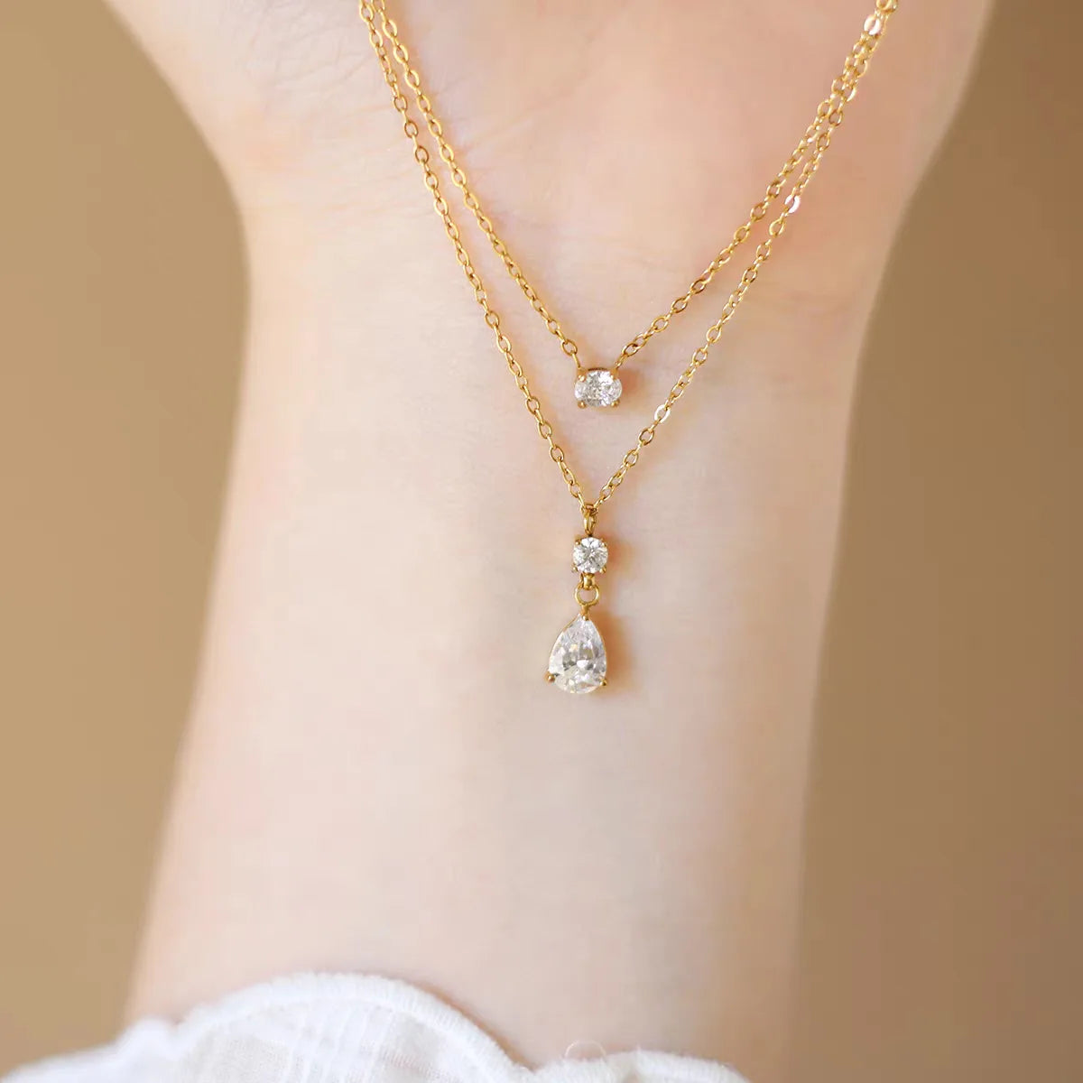 Collier Éclat de Goutte Double Chaîne Dorée en Acier Inoxydable & Zircon