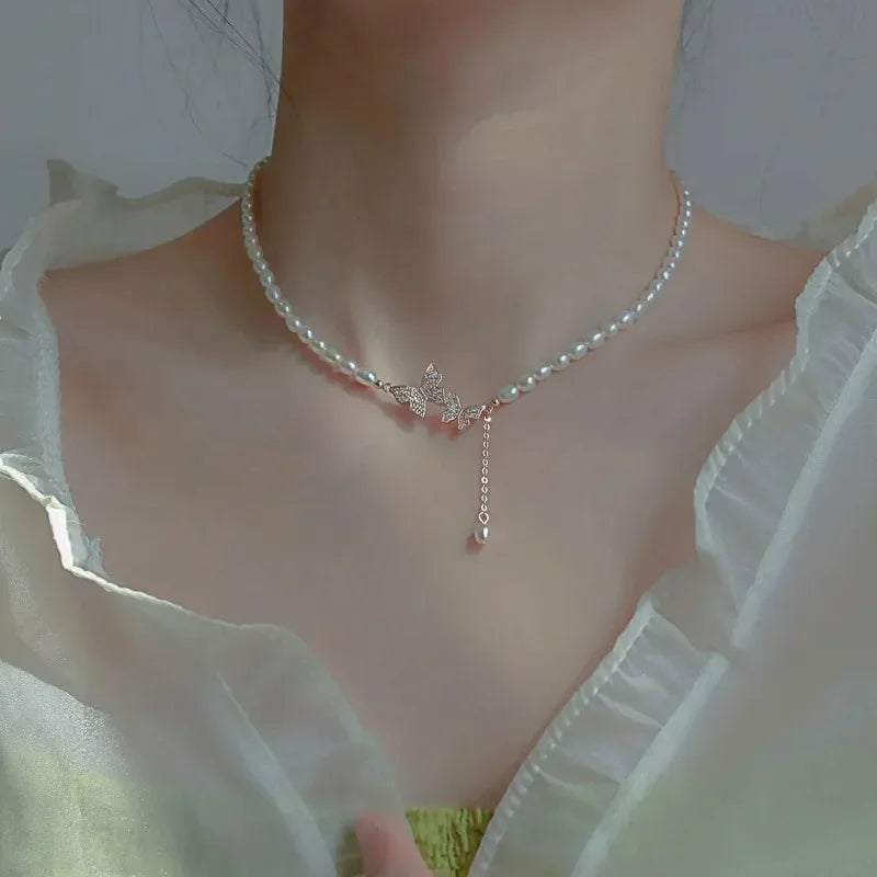 Collier Papillon Cristal – Pendentif Élégant en Zircon